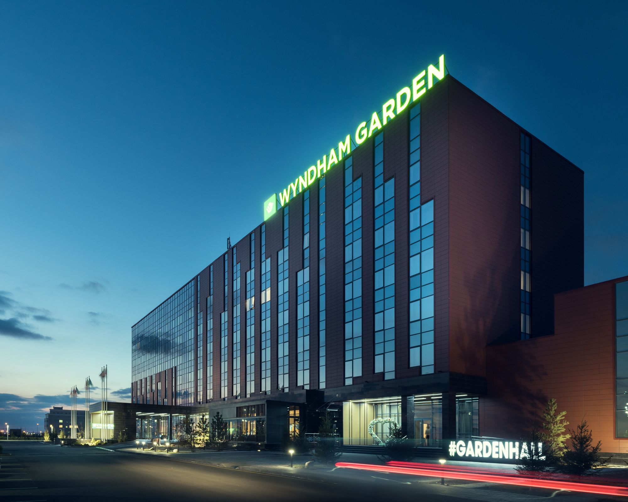 Wyndham Garden Astana Hotel Ngoại thất bức ảnh